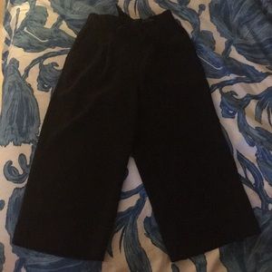 Lululemon Size 4 Noir Crop Black Culottes